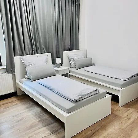 Zimmervermietung בית אירוח *